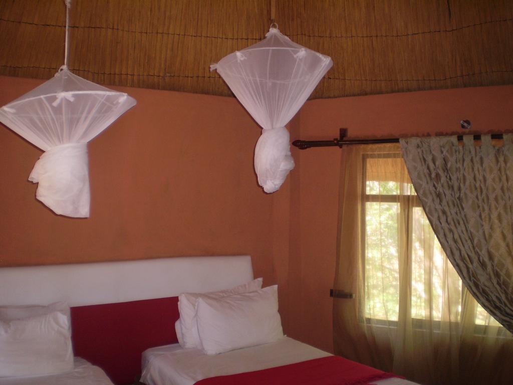 Kaazmein Lodge Livingstone Eksteriør bilde